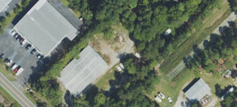 295 Sloop Pt Loop Rd