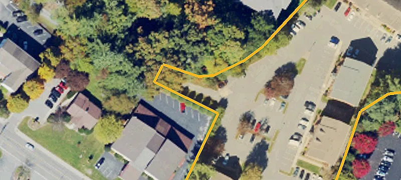 895 State Farm Rd
