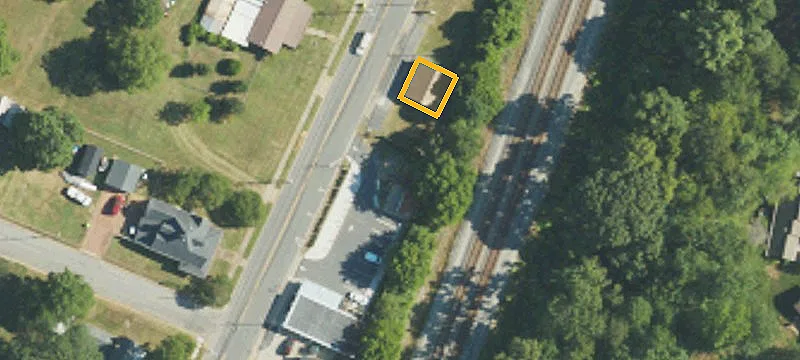 813 Main St