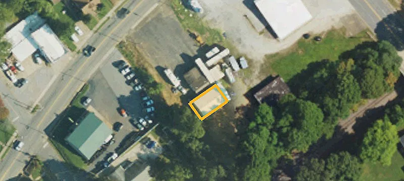 582 Ct St