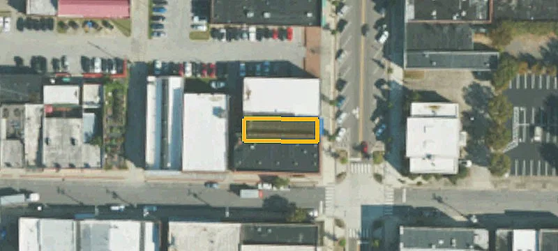 304 Queen St