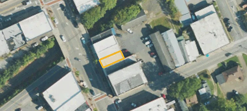 135 Main St