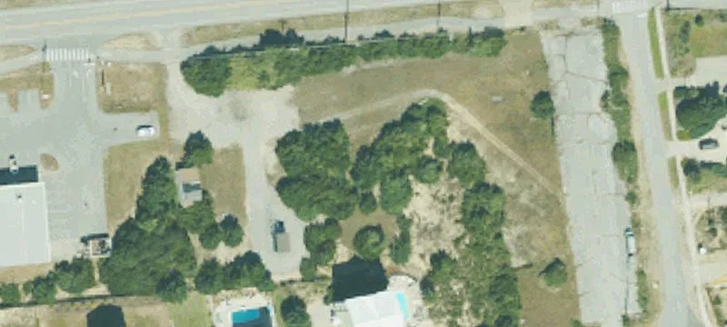 3103 Emerald Dr