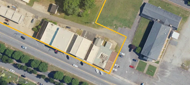 309 Main St