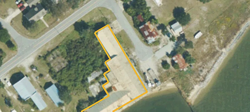 1050 Seashore Dr