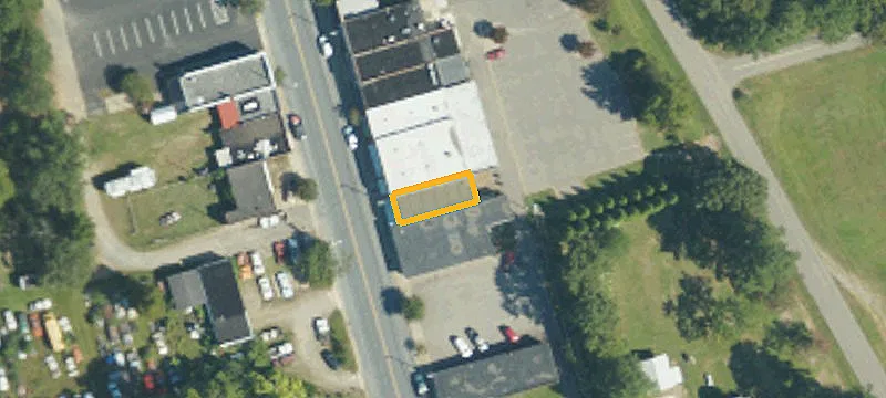 128 Main St