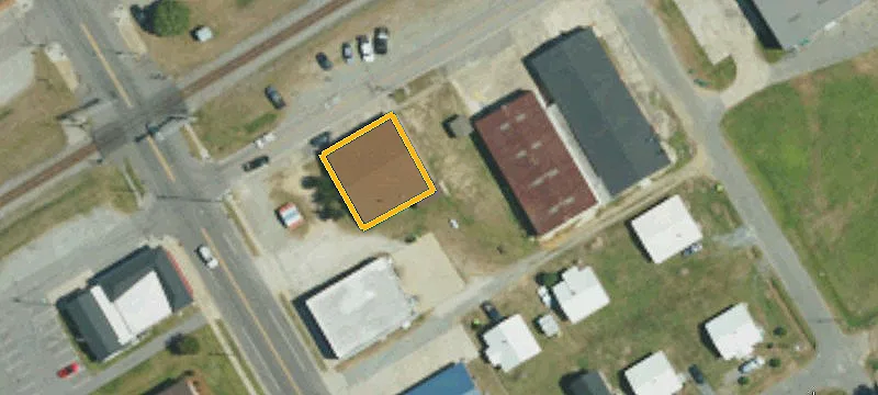 104 Railroad St, Unit 100