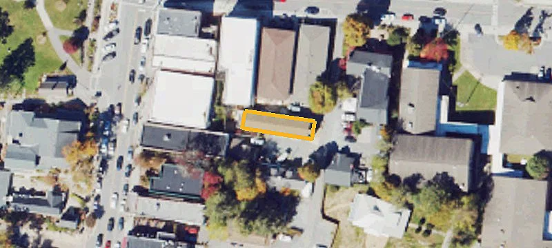 126 Greenway Ct