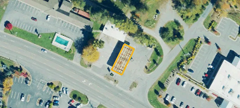 2702 Hwy 105
