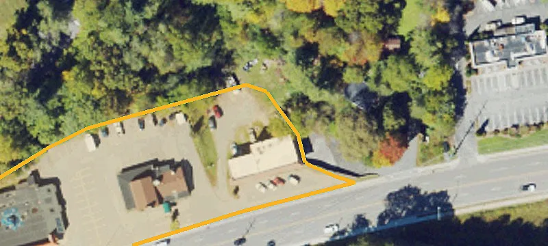 1320 Hwy 105