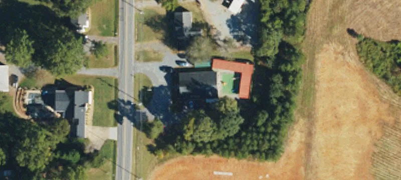 336 Washburn Switch Rd