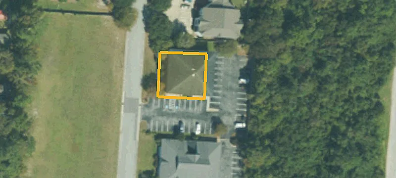 400 Commerce Ave