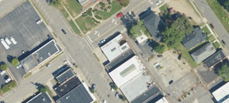 152 Steele St