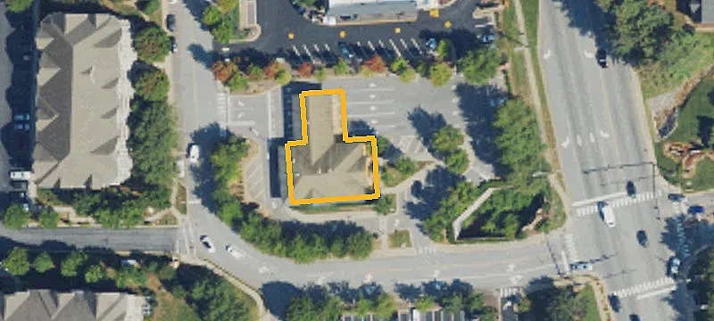 1733 Hendersonville Rd