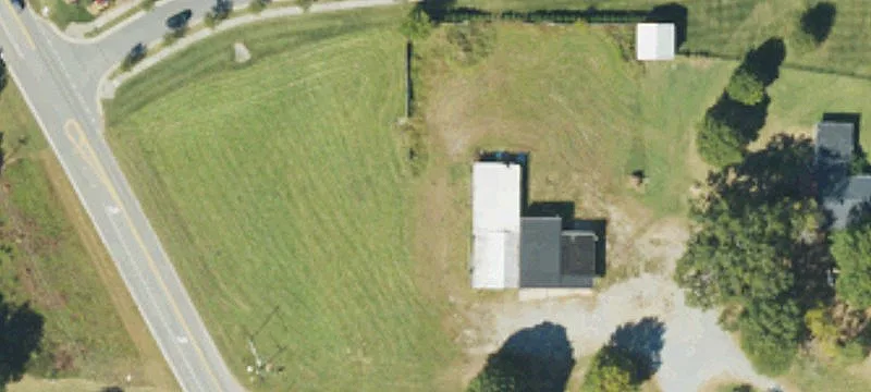 111 Rocky Riv Rd