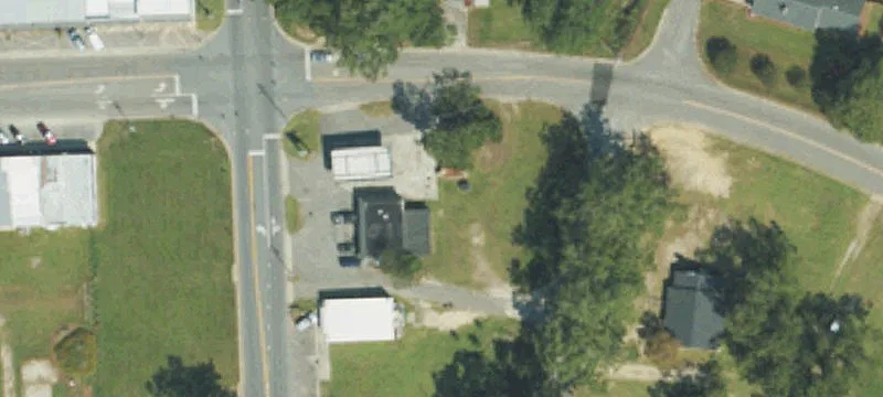101 Frnt St