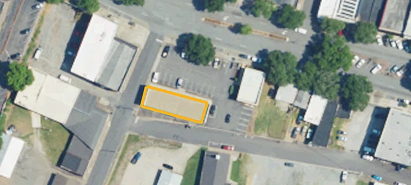 135 Main St