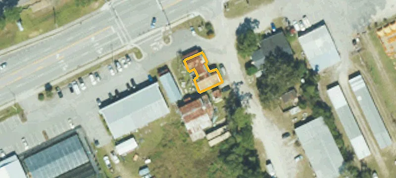 1034 Cedar Pt Blvd