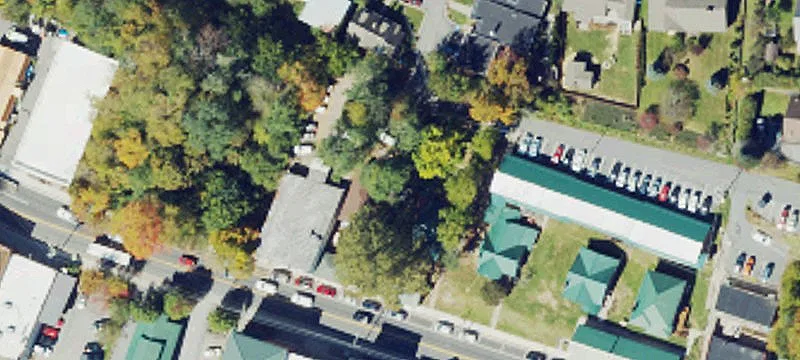 446 King St