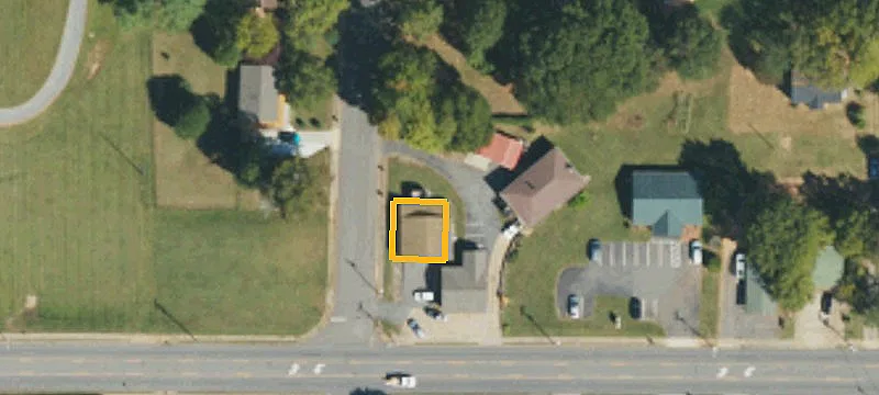 102 Tracy St
