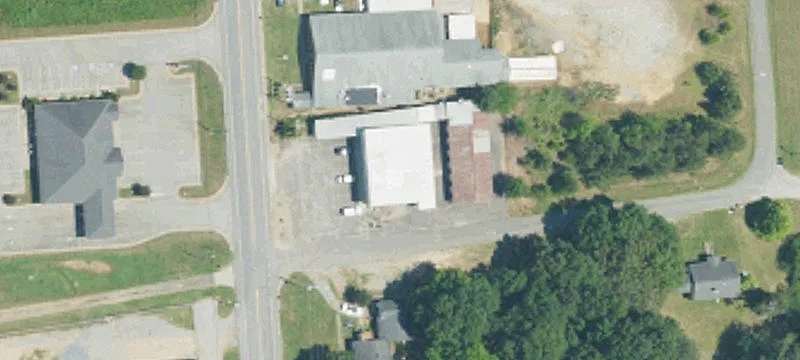 421 Main St