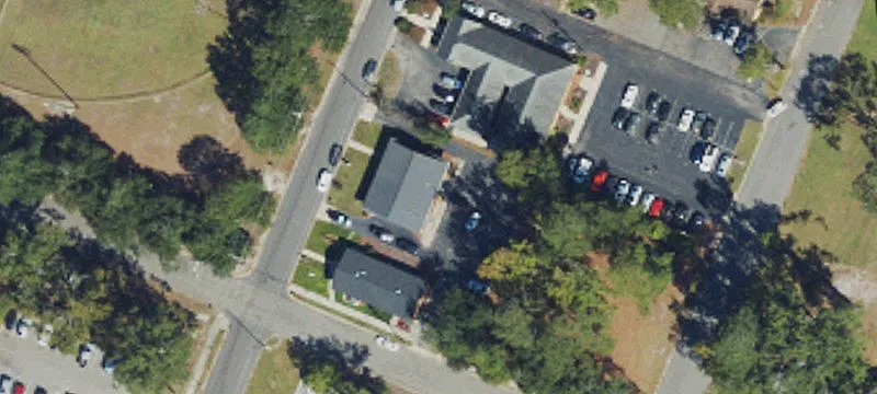 422 King St