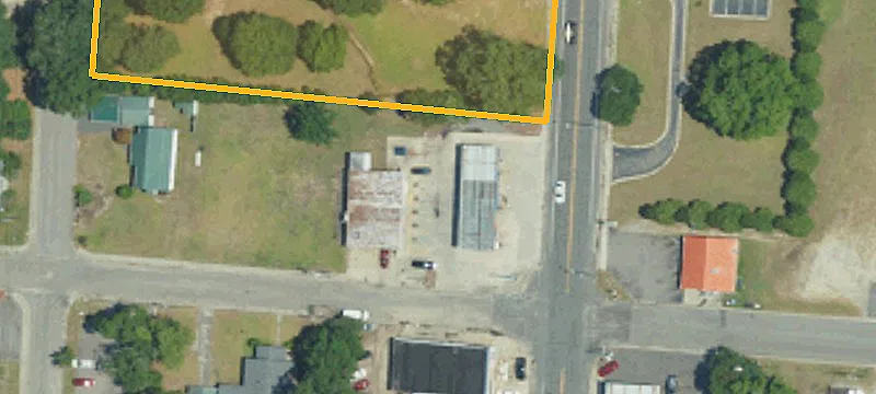 2271 Main St