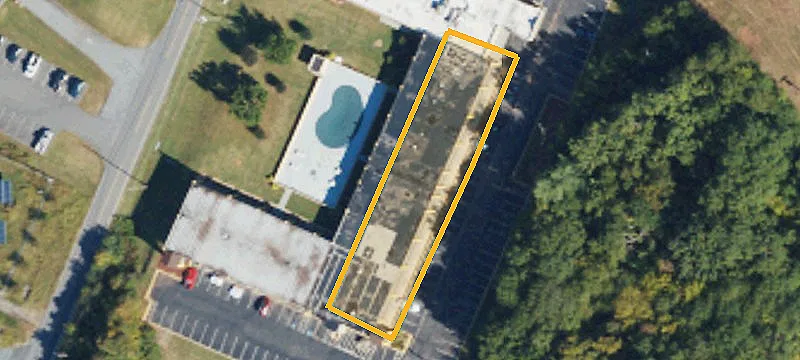 1431 Dixon Blvd