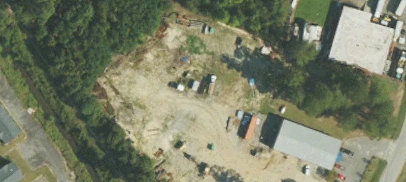 702 Smt Ave