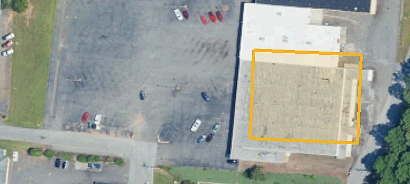 132 Commercial Dr