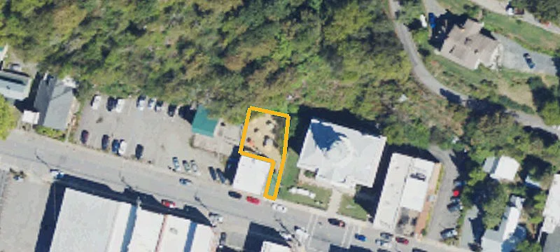 14 Main St
