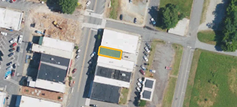 208 Main St