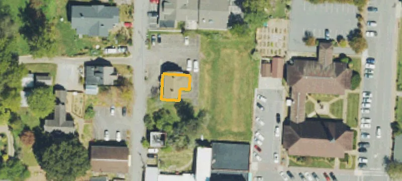 14 Academy St