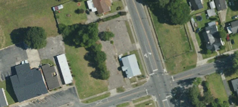 102 Hl St