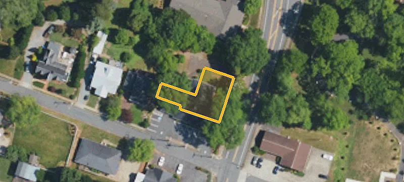 349 Main St
