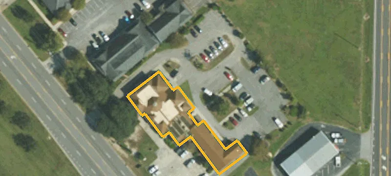 107 Airport Rd