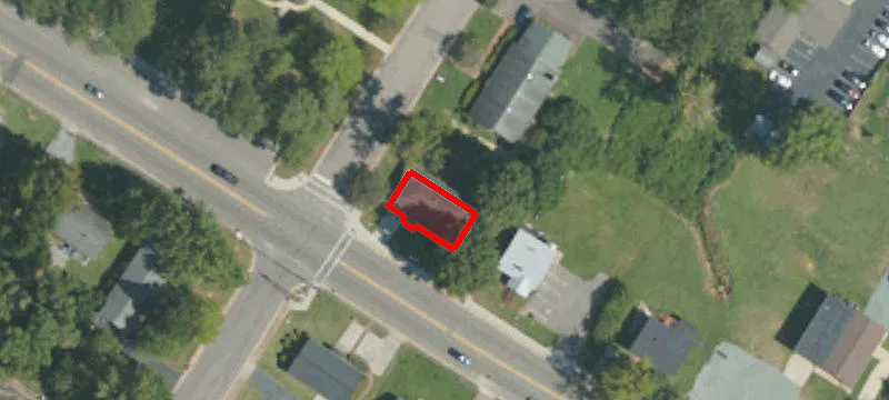 1401 Woodland Ave