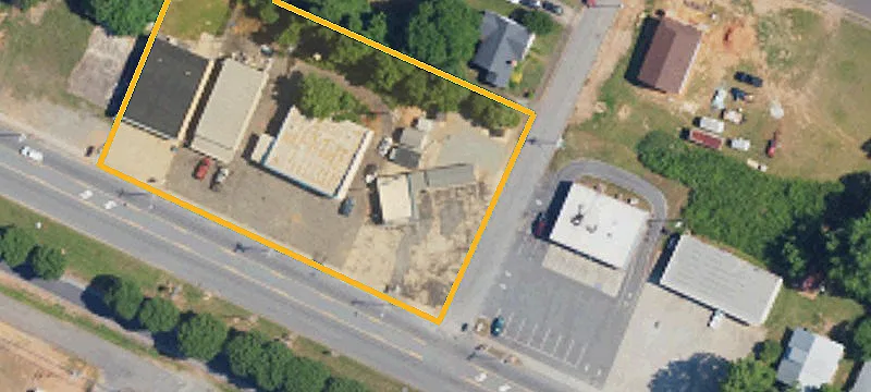 391 Main St