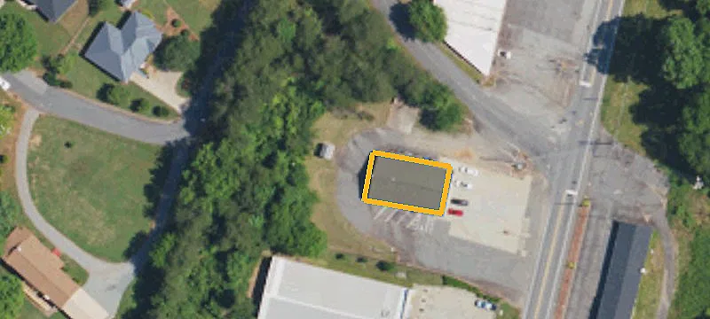 568 Main St