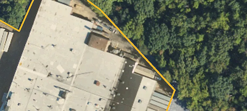 320 Main E St