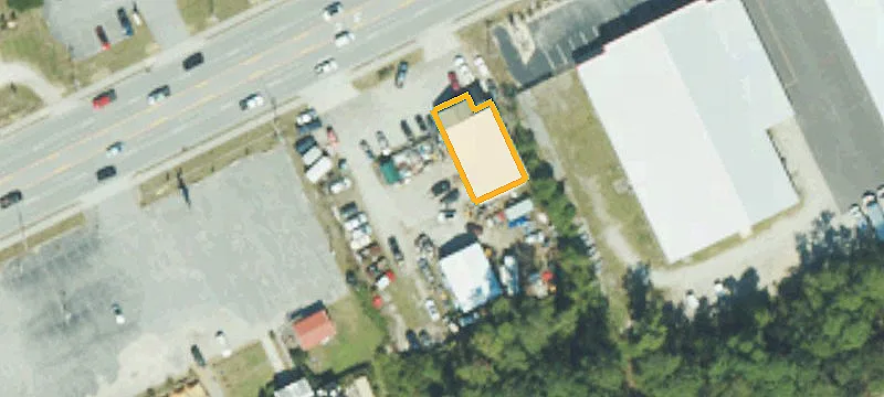 1058 Cedar Pt Blvd