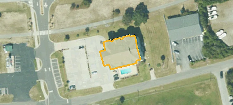 216 Islander Dr