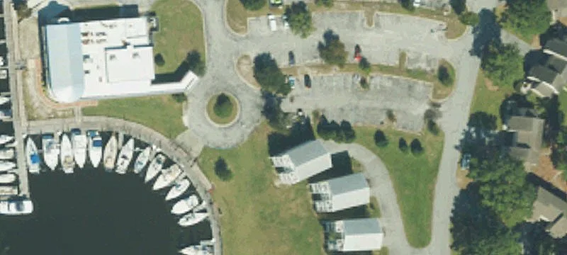 Marina Dr