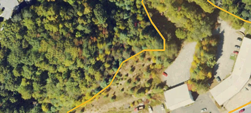 1474 Hwy 105