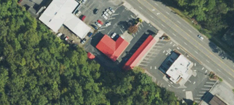 945 Main St