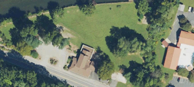 2984 Memorial Hwy