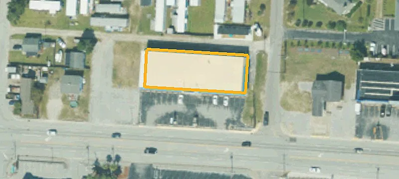200 Ft Macon Rd