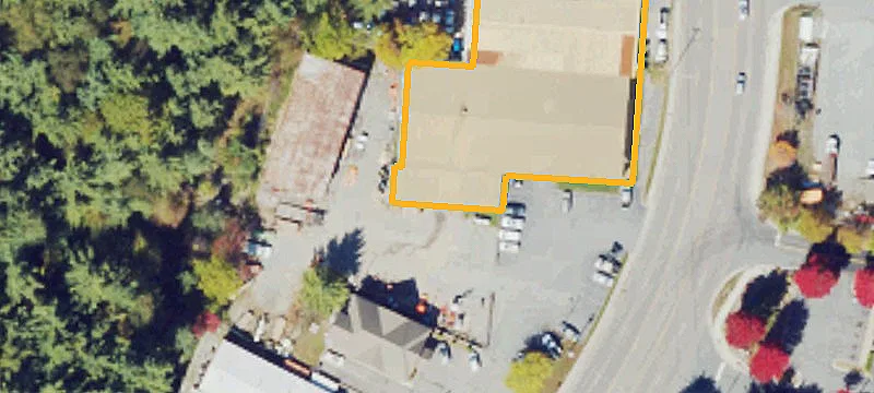 678 Hwy 105th Ext