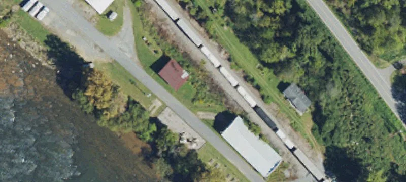 571 Rollins Rd