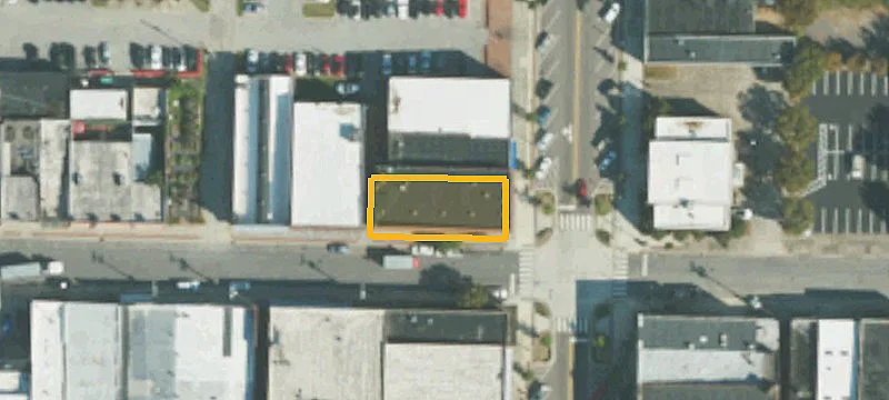 302 Queen St